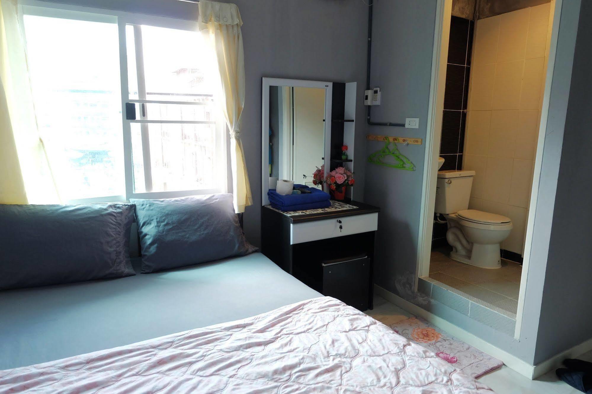 Kimhouse Motel Bangkok Kültér fotó
